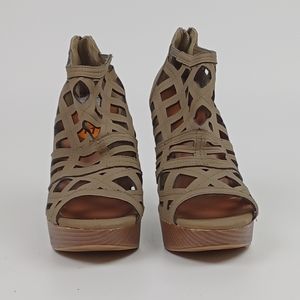 3/$50 Dollhouse Shoes!